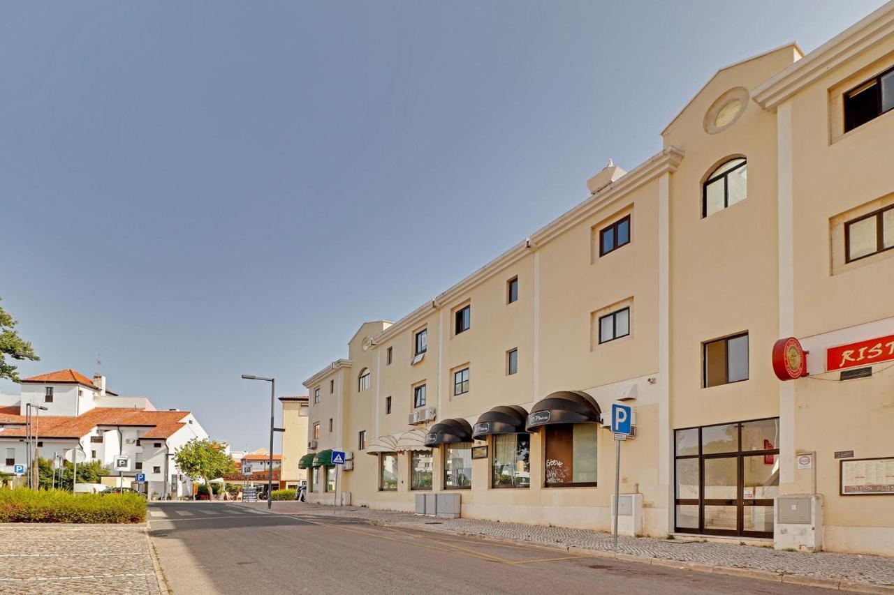 Апартаменты Vilamoura Central 1 By Homing Экстерьер фото